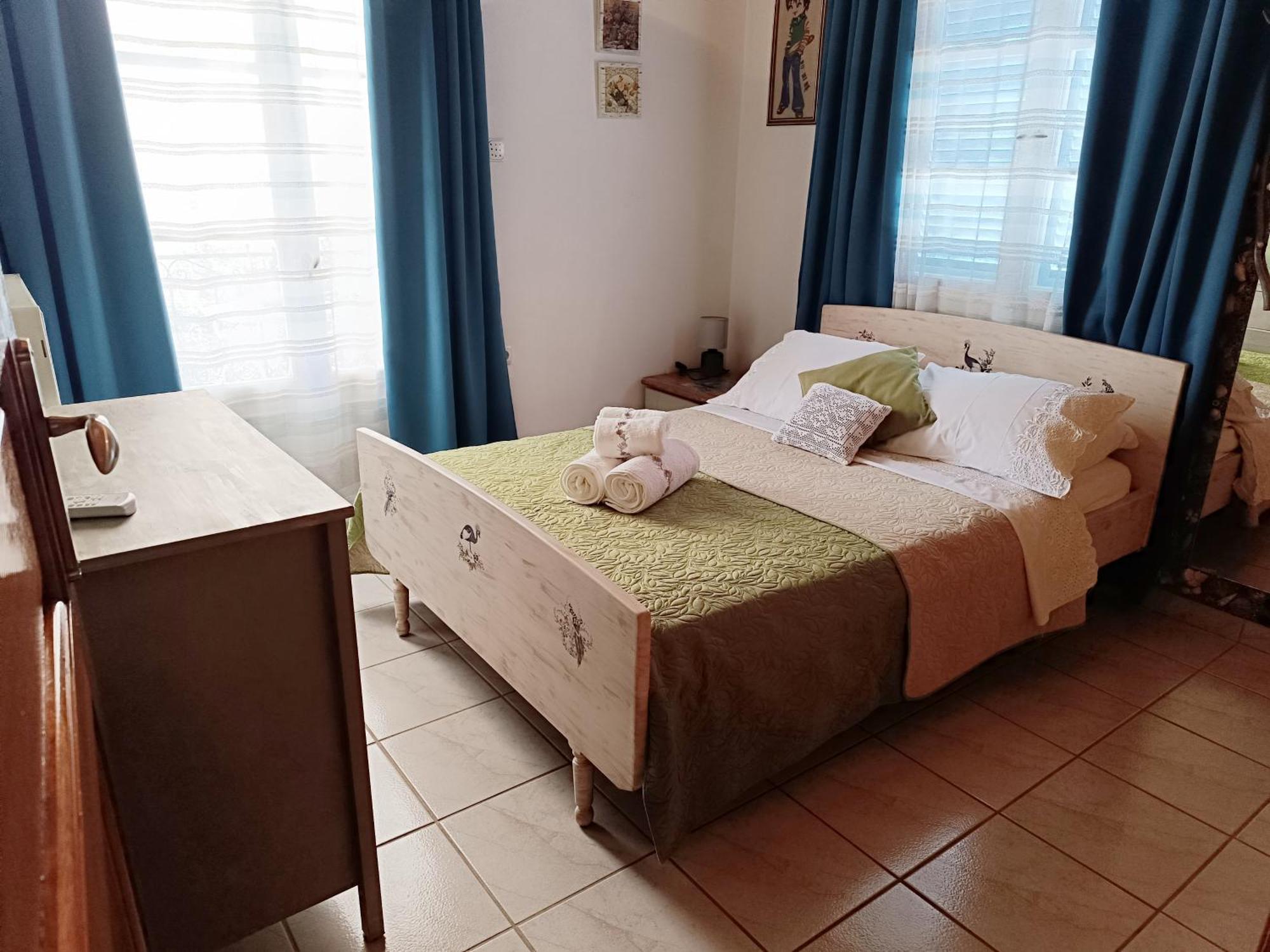 Angelic House Villa Spetses Town ภายนอก รูปภาพ